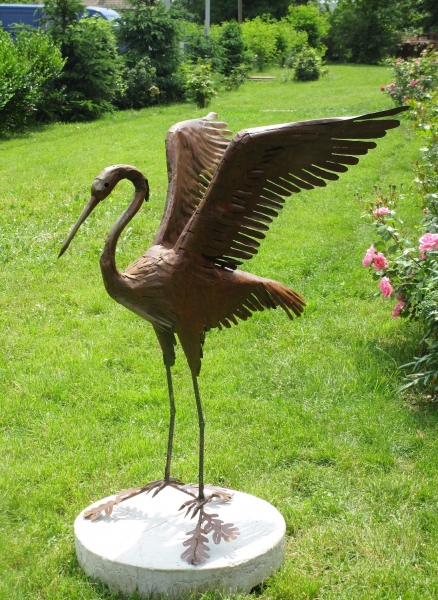 Heron garden sculpture rusty iron